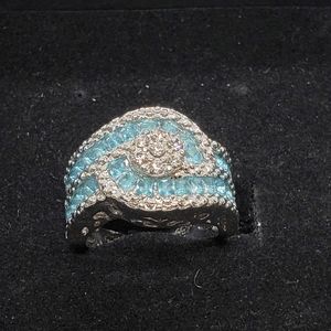 Cocktail ring size 8